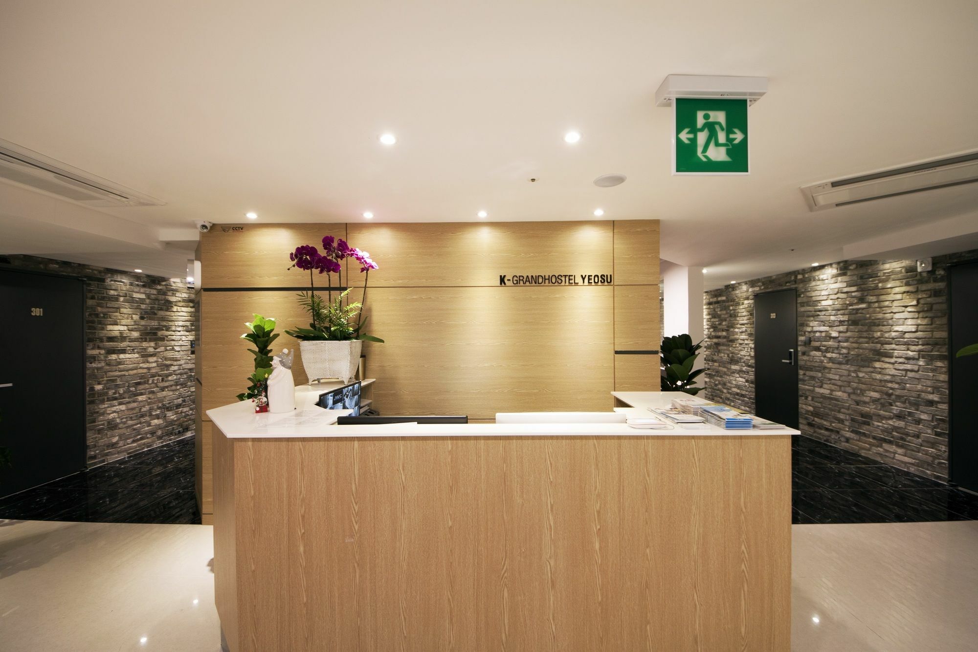 K-Grand Hostel Yeosu Exterior photo