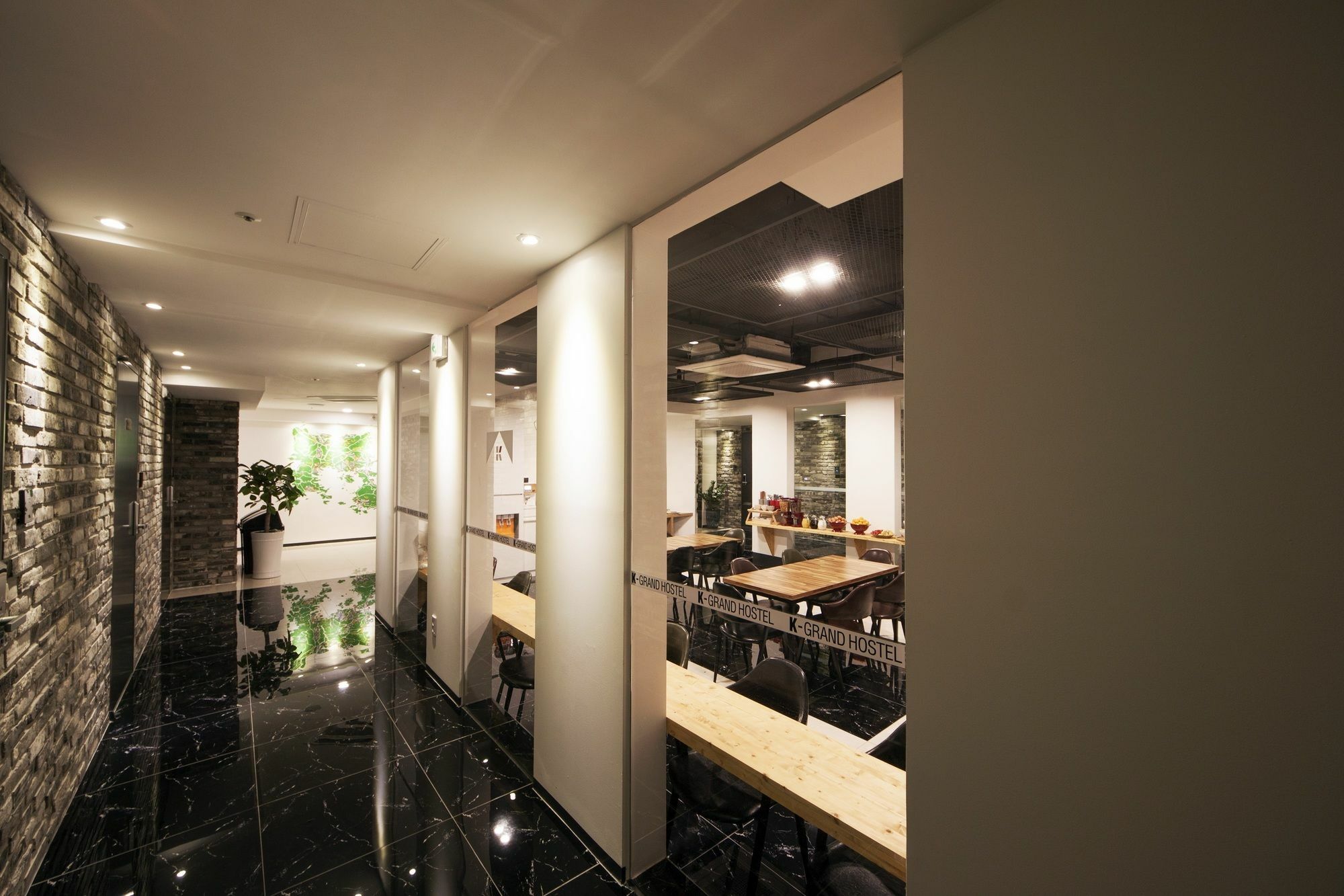 K-Grand Hostel Yeosu Exterior photo